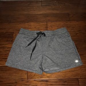 Gap fit loose shorts